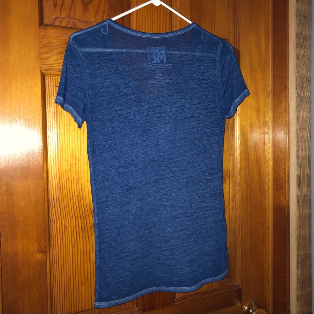 Love Your Selfie Minions jrs small 3/5 V neck fitted tee Despicable Me - Picture 4 of 6